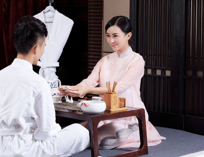 青岛市北休闲会所艺师风采（三）给您不一样的高级服务享受